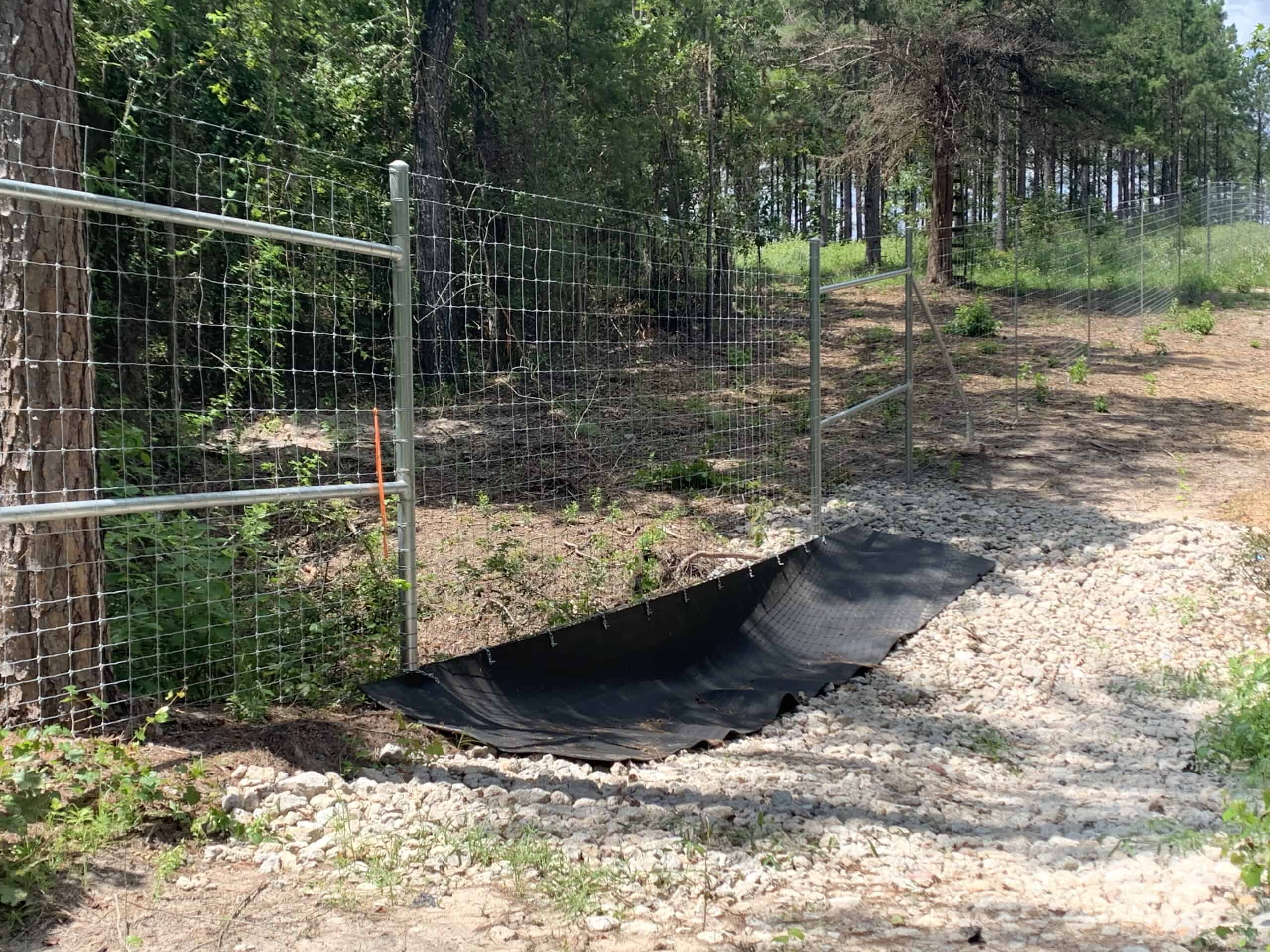 Watergap fence